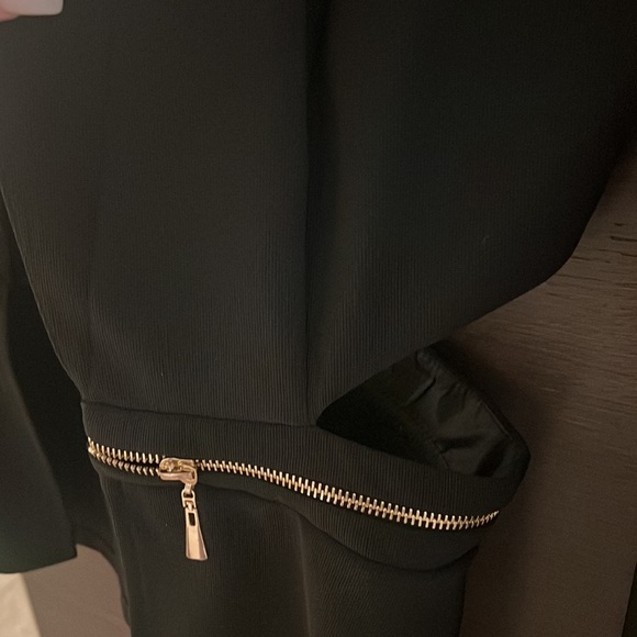 Blazer with cut outs and gold zipper size S - Picture 2 of 3